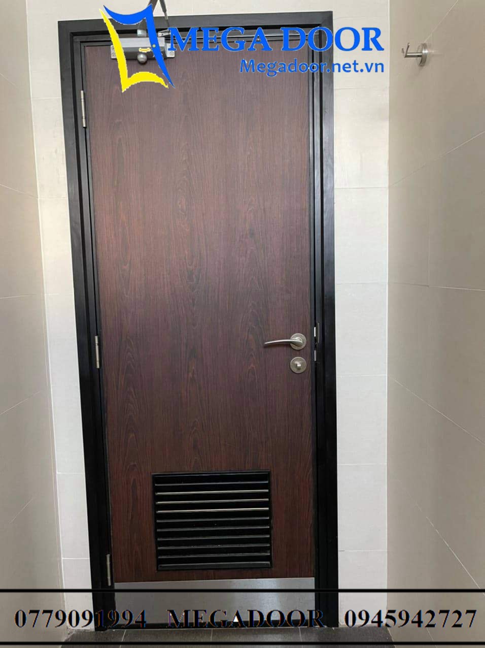 Cửa HDF Veneer có lá sách giá 2.890.000