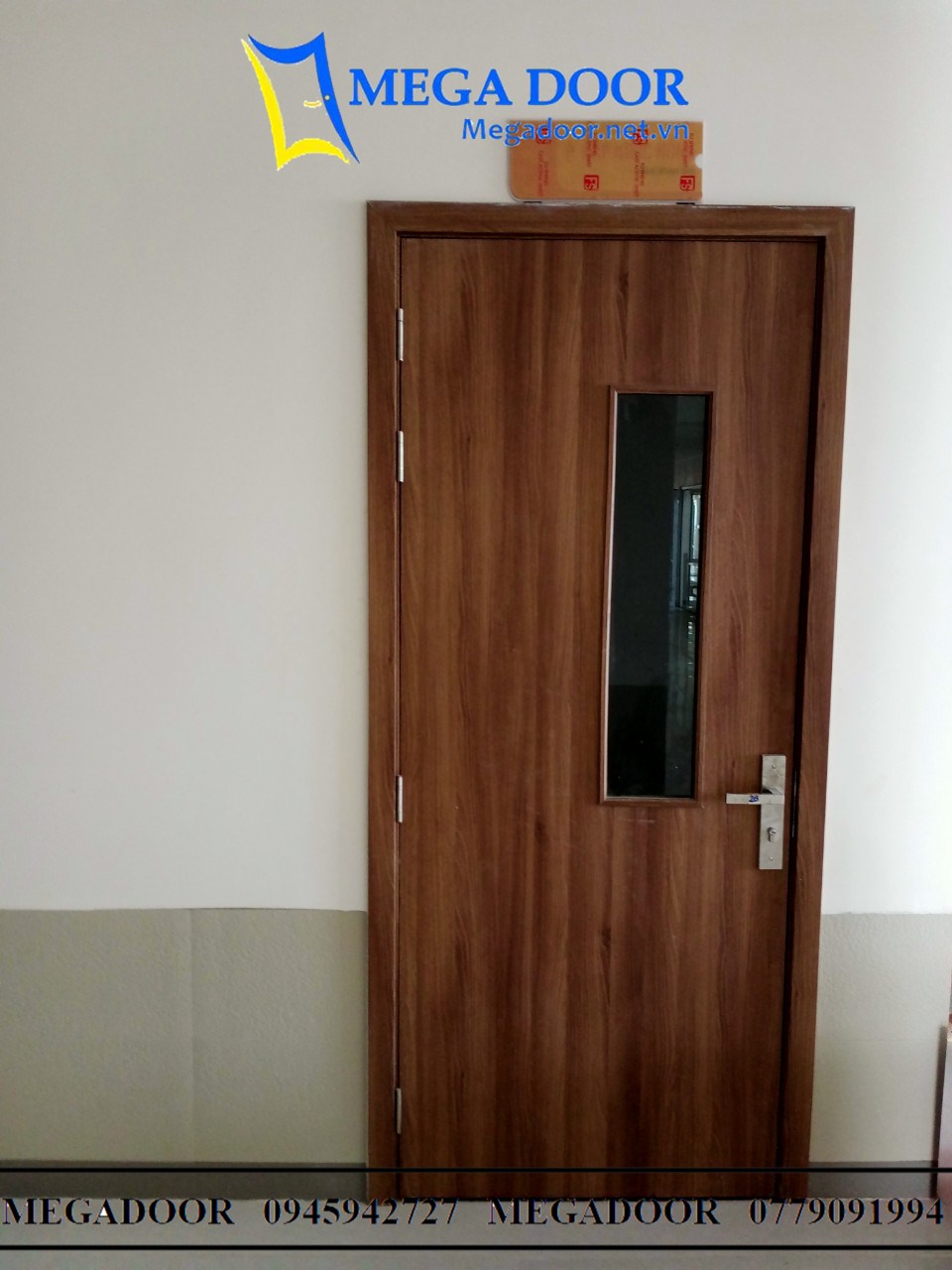 CỬA ABS HÀN QUỐC CÓ Ô KÍNH